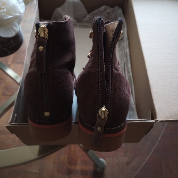 Dark Brown Hush Puppies - Picture 6 of 7